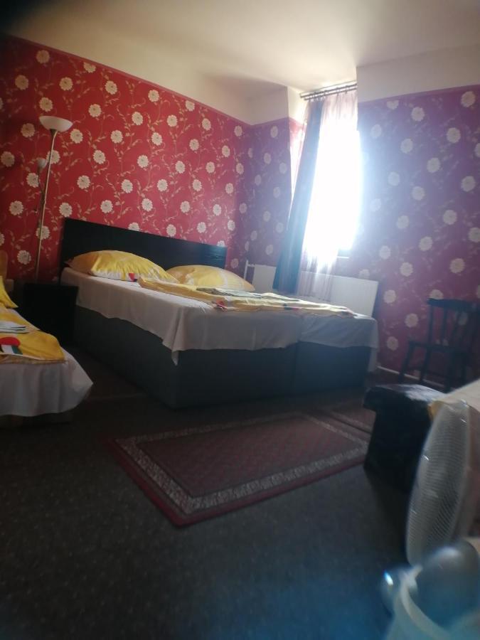 Joco Panzio Hotel Nyíregyháza Екстериор снимка